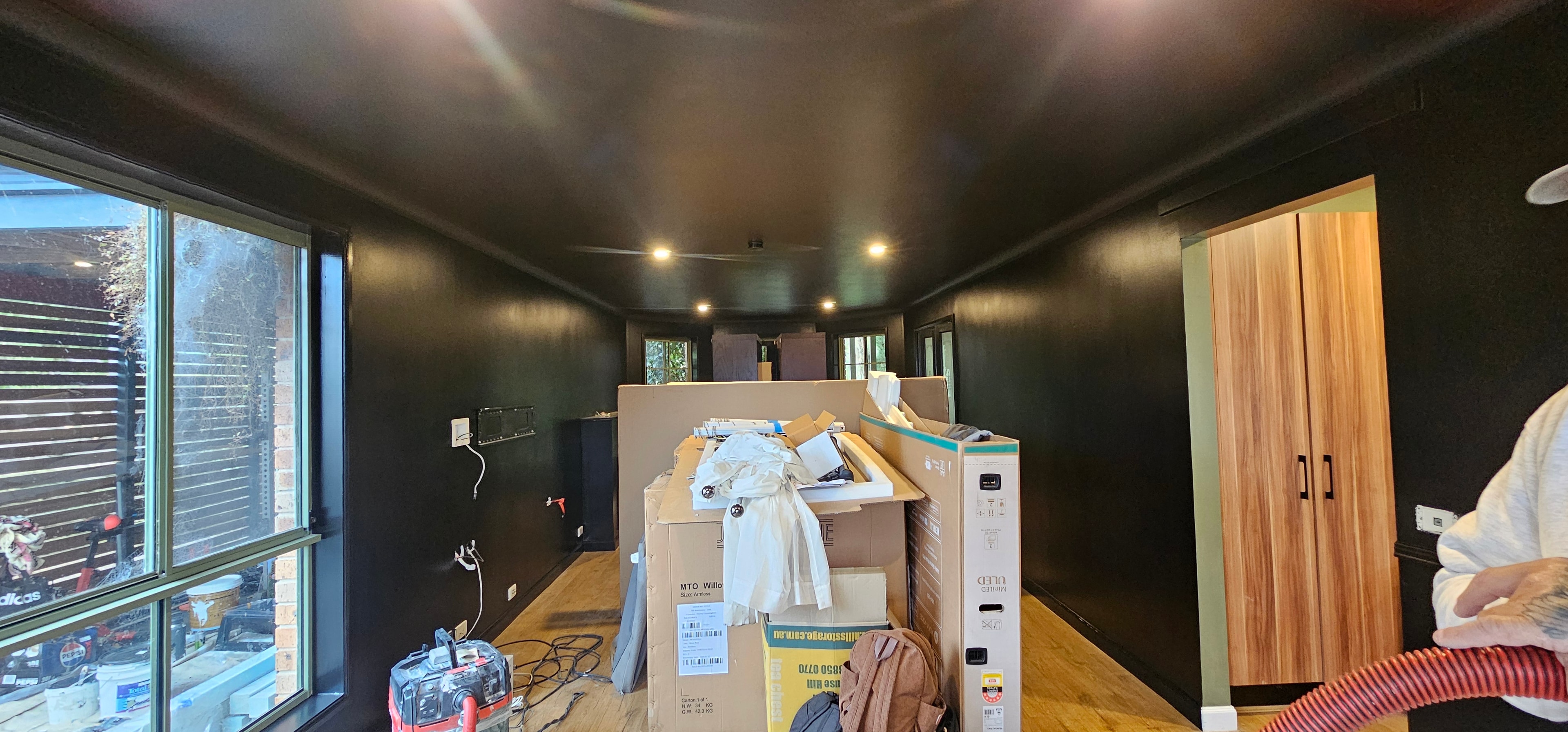 Commercial painting — Blue Mountains business